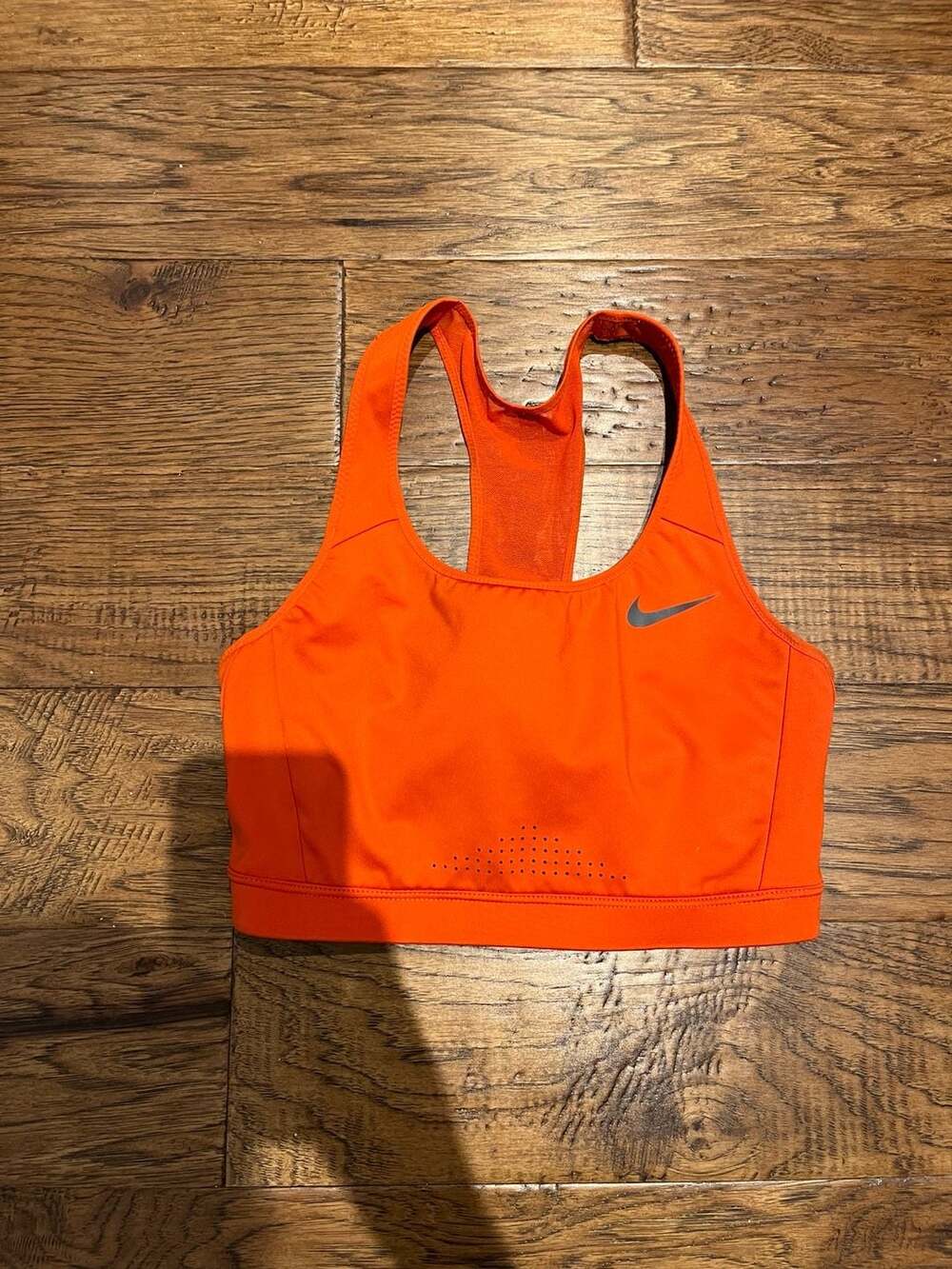 Nike Swoosh Medium-Support Sports Bra Orange Size L